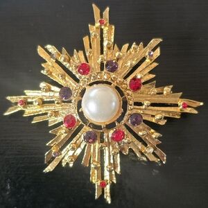 Big Bold And Beautiful Gold Tone Starburst Brooch, With Red And Purple Gems